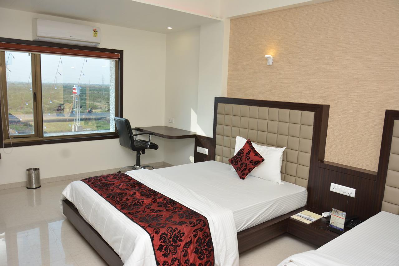 Hotel Darshan Rājula Zewnętrze zdjęcie